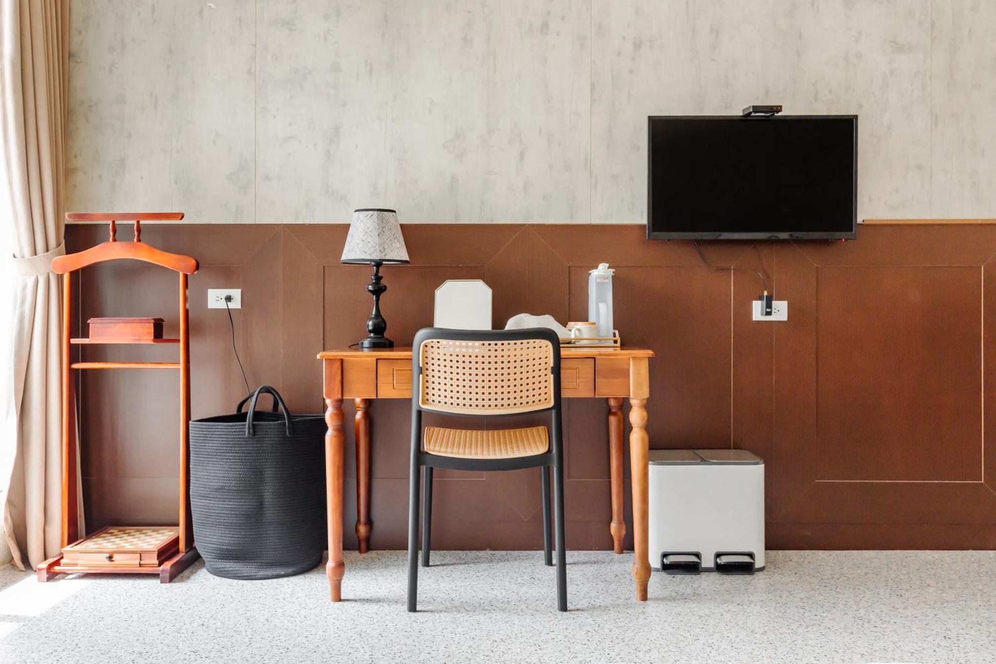 32小巷弄 Hotell Tainan Exteriör bild