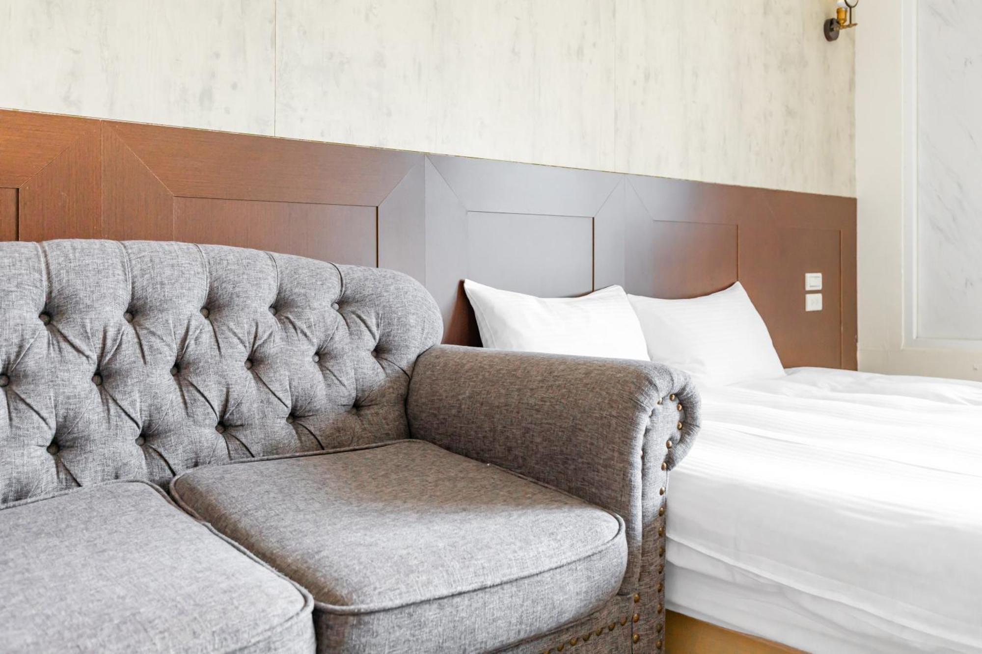 32小巷弄 Hotell Tainan Exteriör bild