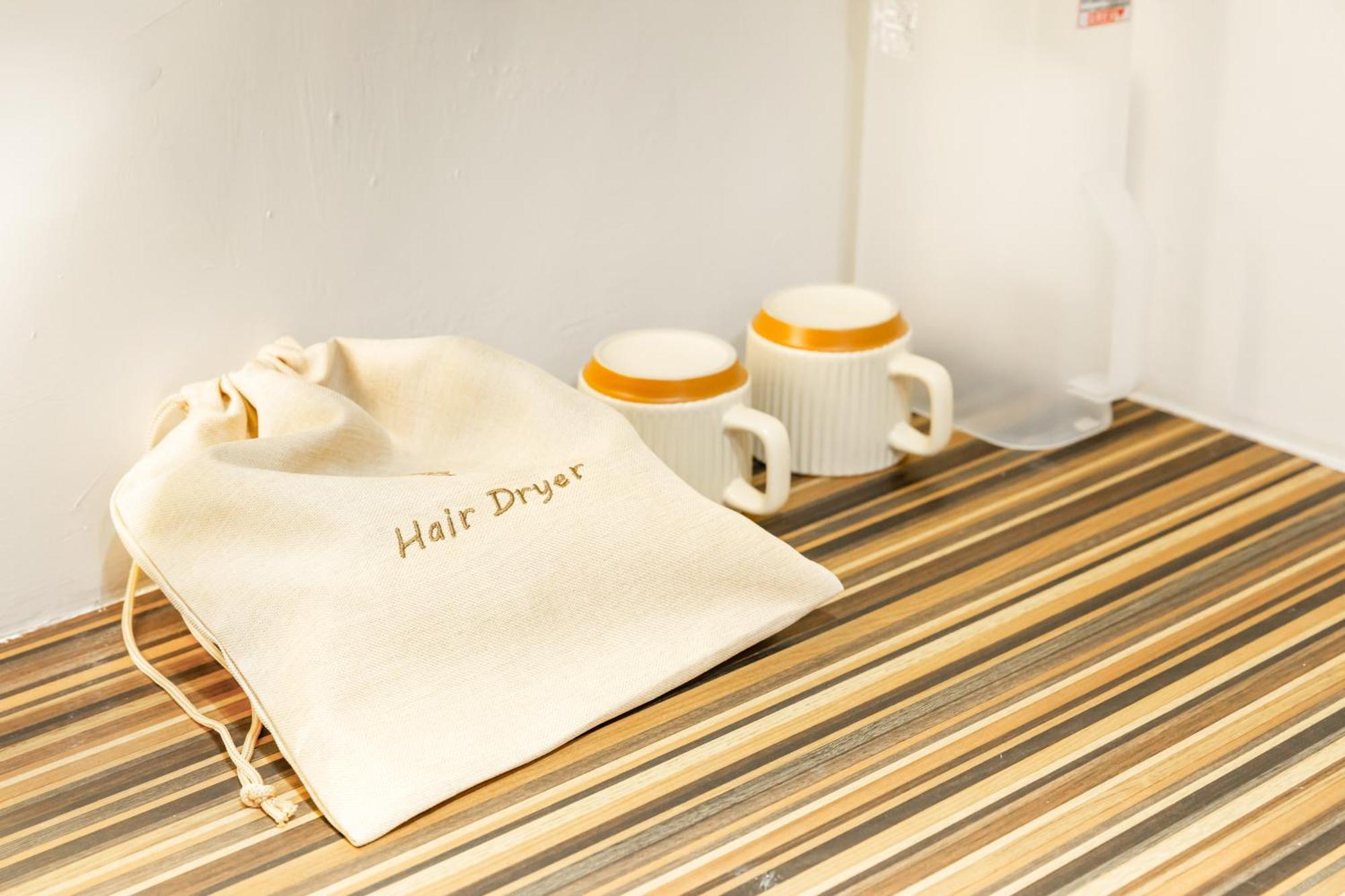 32小巷弄 Hotell Tainan Exteriör bild