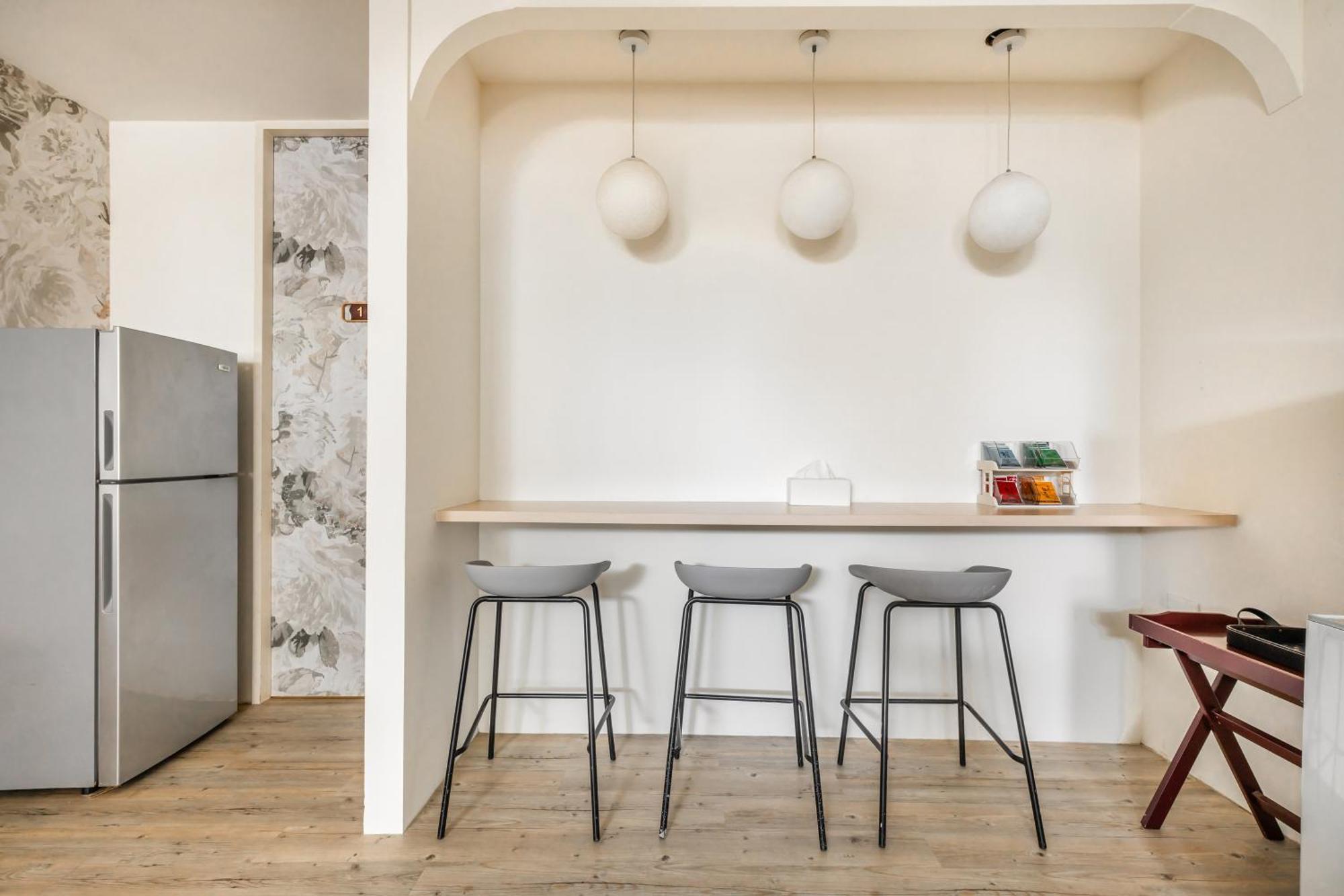 32小巷弄 Hotell Tainan Exteriör bild