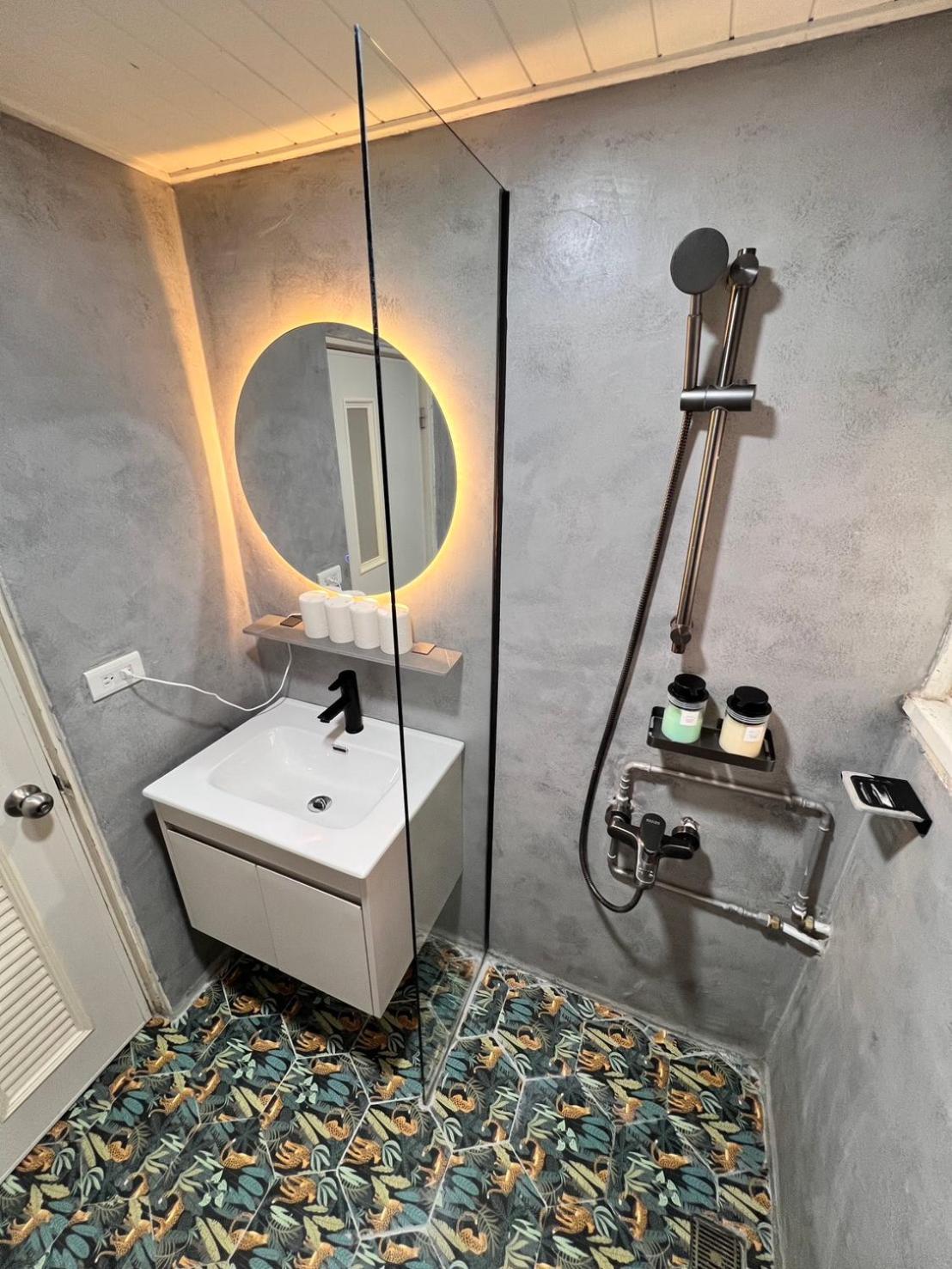 32小巷弄 Hotell Tainan Exteriör bild